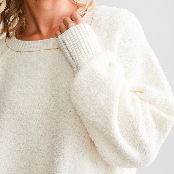 Daytrip from Buckle White Wubby Pullover Sweater Size Medium - Picture 3 of 15